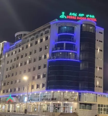 德布勒達摩酒店