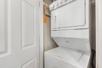 Valley View Treehouse - Holiday Hills Branson Golf Resort Outdoor Pools