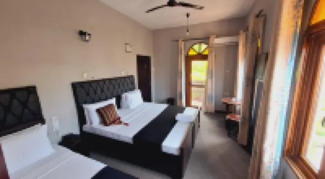 魯邁薩山林小屋 酒店