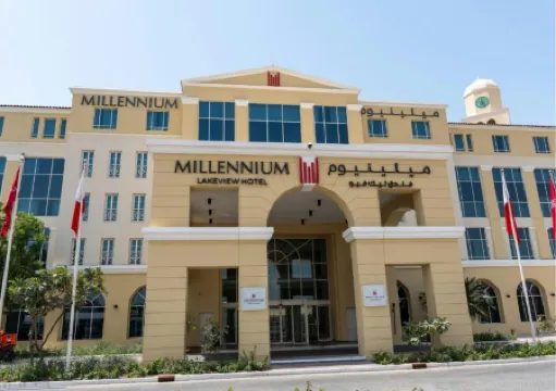Millennium Lakeview Hotel Formerly Copthorne Lakeview Hotel Отели рядом с достопримечательностью «Дубай Спортс Сити»