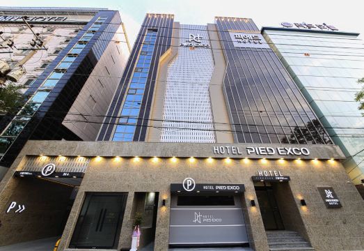 객실 내부 전경