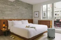 Hotel Henri NY Hotels near Flatiron District