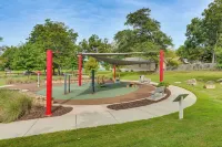 Steps to Playground Family Home in Douglasville! - Wifi
