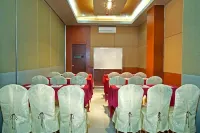 Allure Hotel & Suites