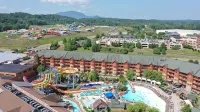 Wilderness at the Smokies – River Lodge Suites