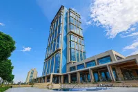 Hilton Samarkand Regency - مسبح