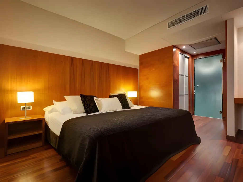 Acevi Villarroel Номера Photos