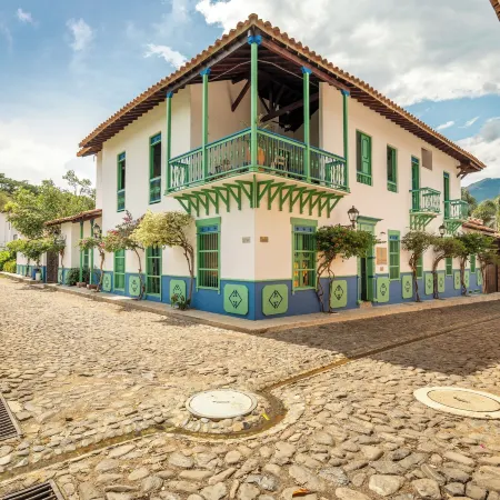 Casa Cedrela Hotel Boutique -Cauca Viejo- Mayores de 14 años
