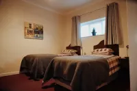 The Waverley Hotel