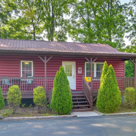 Bryson City Cabin Escape Hike, Fish and Relax!