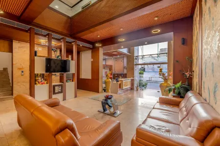 Manek the Ocean View