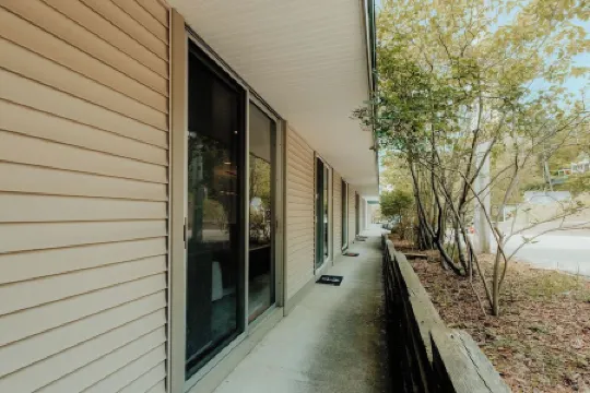 Waterfront Condo-Shop-Kayak-Beach-Bike-Boat-Restaurants-Outdoor Heated Pool-Fun