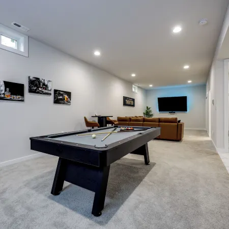 1 Mile to Quantico: 5Br Home w/ Game Room!
