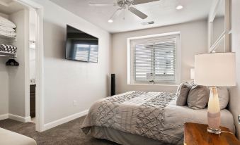 Latitude Adjustment Townhouse