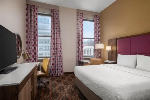 Hampton Inn Majestic Chicago Theatre District - 3 Sao