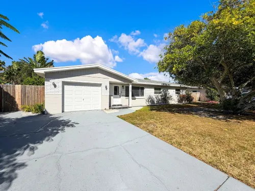 3485 Floral Drive SE