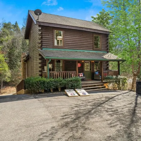 15 Min Dollywood, Game Room, Hot Tub, Shared Pool, Pets Welcome