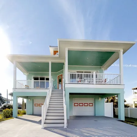 Stylish Brand-new Ocean View Home With Deck & Porch - Steps to Beach