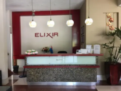 Elixir Hotel and Serviced Apartments