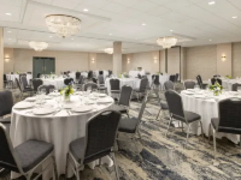 DoubleTree by Hilton Concord Downtown Hotels in Concord