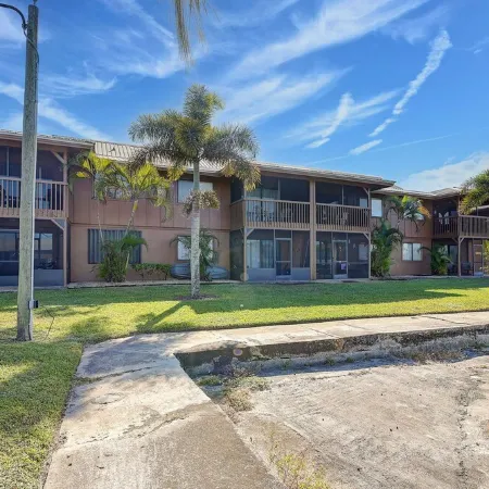 Lake View -Fresh & New-Bass N Sun-Pool-King Bed