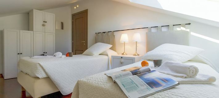 Casa Al Prato Apt. F Hotels in Varenna