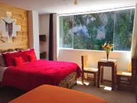 Hospedaje Casa Sapantiana Hotels near Qenko