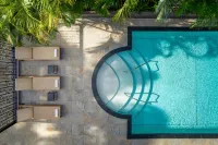 Courtyard Port of Spain - Pools
