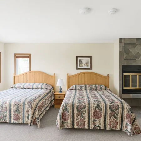 Sunny Point Resort Cottages and Inn