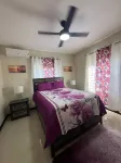 Jahiem's    Paradise - 2-Star