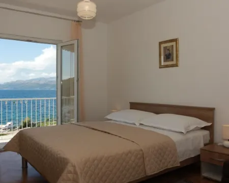 Apartment Vinko Hotels in Postire