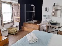 Lovin Book Guesthouse Hoteles en Óbidos