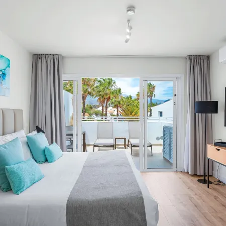 Wyndham Residences Golf del Sur