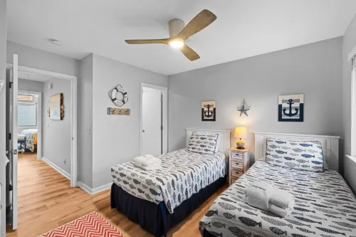 Family-Friendly Hilton Head Villa: Walk to Beach - Villas