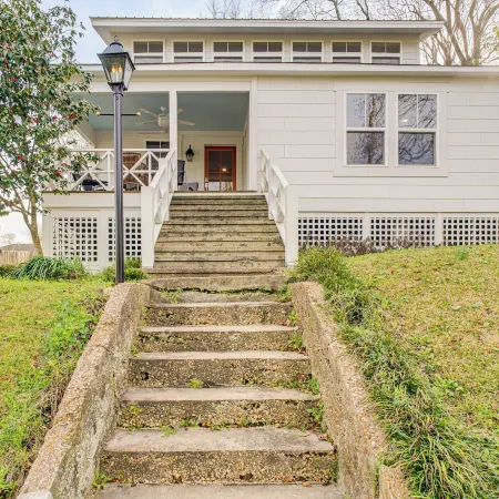 Walk to Downtown Laurel: Historic Home w/ Porch