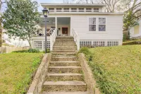 Walk to Historic Dtwn Laurel: Quiet Home w/ Porch - Alojamientos