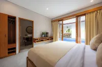 Apple Villa & Suite Seminyak