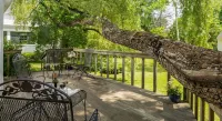 Blue Hill Inn
