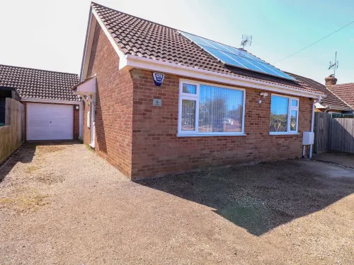 Bankside Cottage - 4-Star