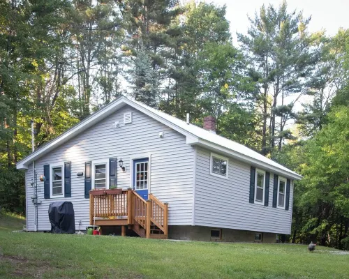 The Fireflies & Waterfalls Are Calling! Book Your Vermont Summer Getaway Now! Hotels in Cavendish