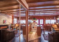 Cliff Cottage Inn - Victorian B&B and Boutique Hotel