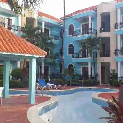 2BR Condo with Pool, Walk to Beach, Bávaro Fitness & Recreational Facilities