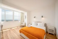 GuestReady - Sea View Retreat in Cascais - Condos