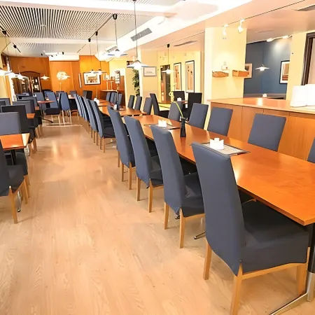 Hotel Savoy