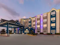Microtel Inn & Suites by Wyndham Baton Rouge Airport Hotels in Baton Rouge