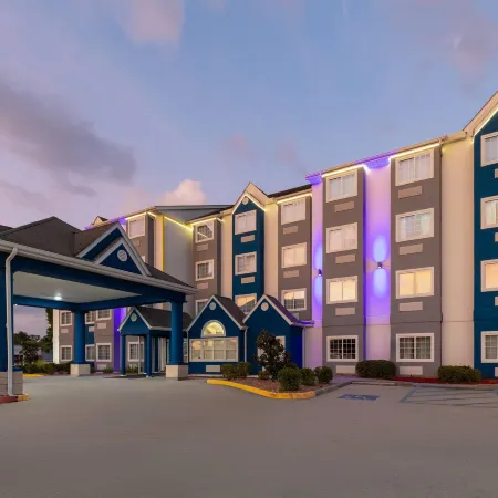 Microtel Inn & Suites by Wyndham Baton Rouge Airport