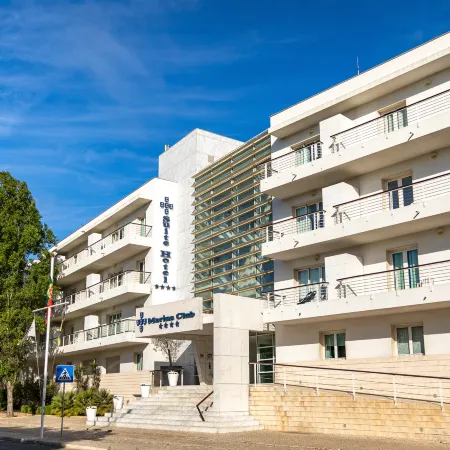Marina Club Lagos Resort