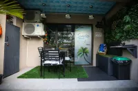 Luxury 2-Bedroom Apartment Near or Tambo with Private Garden & Heated Pool