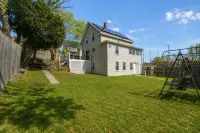 Home Near Parks and Downtown Worcester - 3-Star