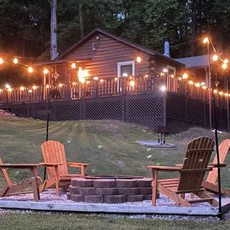 Hillside: Cosby 'Cozy Cove' Cabin w/ Hot Tub